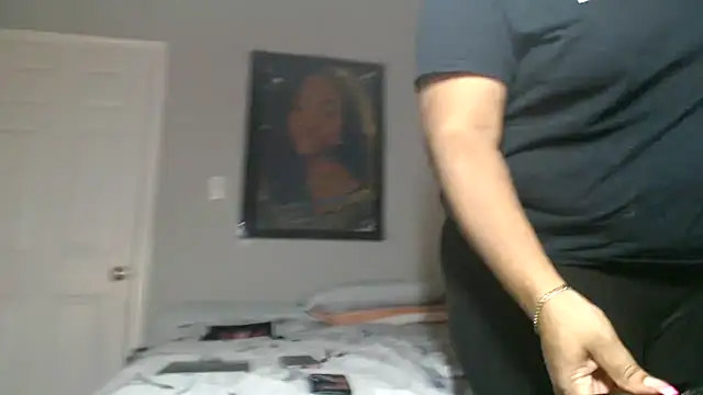 Snapshot of Sexymona1218 chatting on September 20, 2025, 12:37 am Sexymona1218 online show from September 20, 2025, 12:37 am