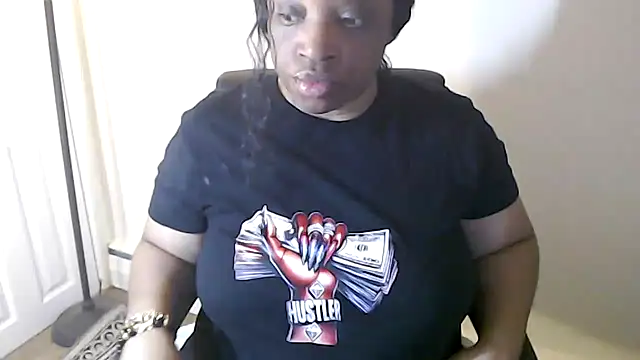 Sexymona1218 online show from April 3, 2026, 10:43 am