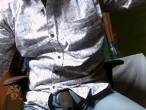 Snapshot of desiboy1101 chatting on February 2, 2025, 5:10 am desiboy1101 online show from February 2, 2025, 5:10 am