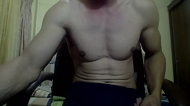 Snapshot of SexyMuscled chatting on October 3, 2025, 9:38 pm SexyMuscled online show from October 3, 2025, 9:38 pm