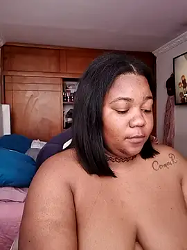 Snapshot of Daddys_girl1 chatting on September 28, 2025, 10:06 pm Daddys girl1 online show from September 28, 2025, 10:06 pm