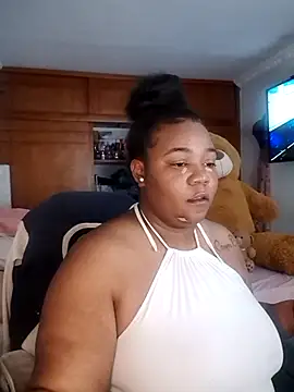 Snapshot of Daddys_girl1 chatting on October 7, 2025, 5:08 am Daddys girl1 online show from October 7, 2025, 5:08 am