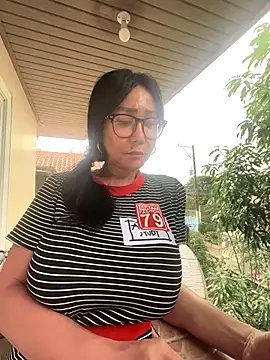 sweetieme online show from November 14, 2025, 12:25 am