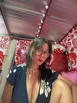 sweetieme online show from February 20, 2026, 10:28 am