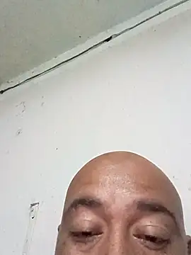 GeorgeVergaGrues online show from September 23, 2025, 3:35 am