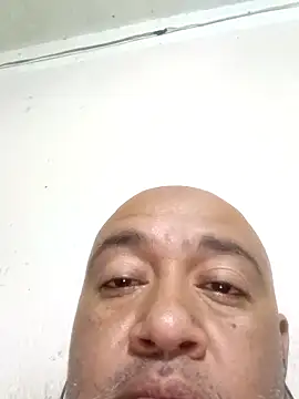 GeorgeVergaGrues online show from February 25, 2025, 7:09 am