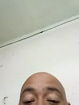 GeorgeVergaGrues online show from October 10, 2025, 3:18 am