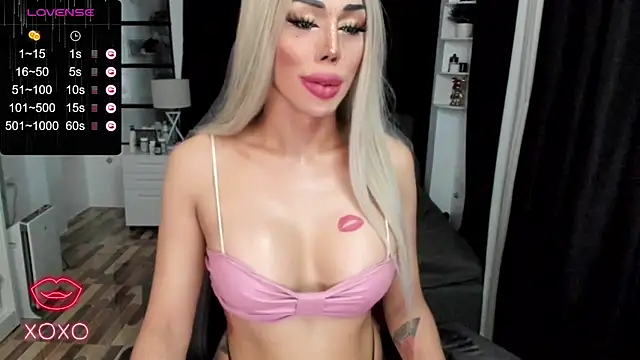 Forever MissCandace online show from September 27, 2025, 8:48 pm