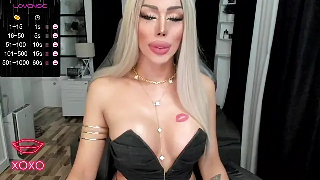 Forever MissCandace online show from September 24, 2025, 6:58 pm