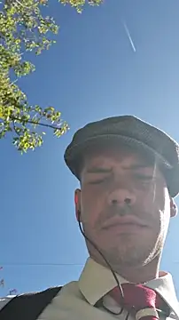 viraglaci18xh online show from September 20, 2025, 9:47 am