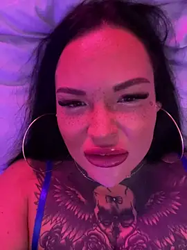 Snapshot of _MelinaCurves_ chatting on September 30, 2025, 8:48 pm MelinaCurves online show from September 30, 2025, 8:48 pm