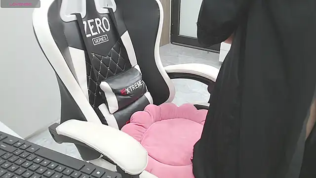 Hanako love online show from March 6, 2026, 7:14 am