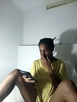 Snapshot of africa_deluxe chatting on November 7, 2025, 3:49 pm africa deluxe online show from November 7, 2025, 3:49 pm