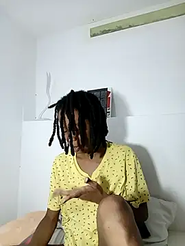 Snapshot of africa_deluxe chatting on October 28, 2025, 2:16 pm africa deluxe online show from October 28, 2025, 2:16 pm