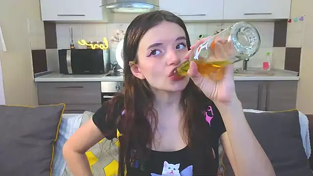 Naughty Alice online show from February 5, 2025, 12:17 pm