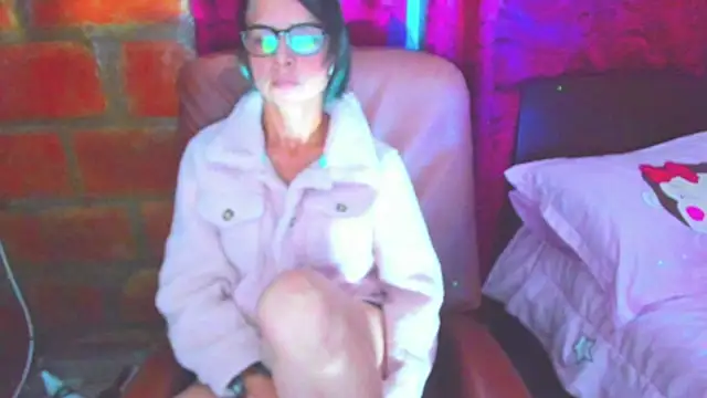 BrianaGarner online show from June 25, 2026, 1:14 am