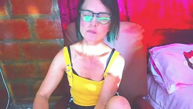 BrianaGarner online show from June 27, 2026, 5:41 pm