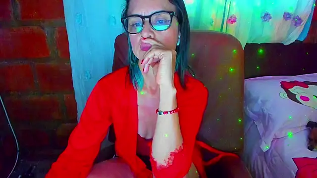 BrianaGarner online show from June 15, 2026, 12:12 am