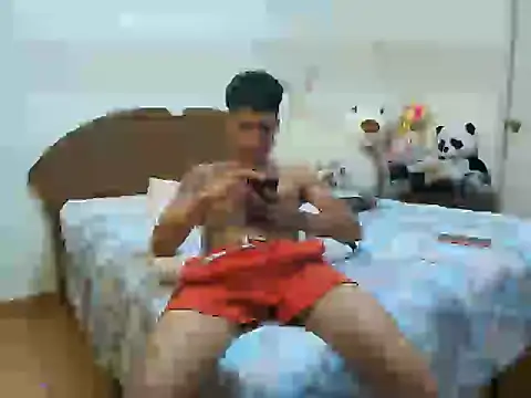  dannyaldana  online show from January 14, 2025, 7:53 pm