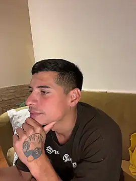 Snapshot of sralalo chatting on February 26, 2026, 11:16 pm sralalo online show from February 26, 2026, 11:16 pm