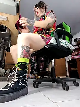 cindy ink online show from September 24, 2025, 4:46 pm