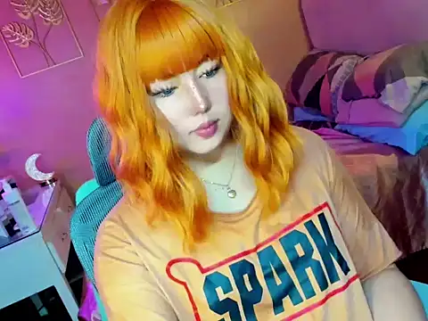 Snapshot of HOTnWILDalice chatting on October 1, 2025, 1:33 am HOTnWILDalice online show from October 1, 2025, 1:33 am