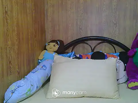 xsweetlips69x online show from March 15, 2026, 4:19 am