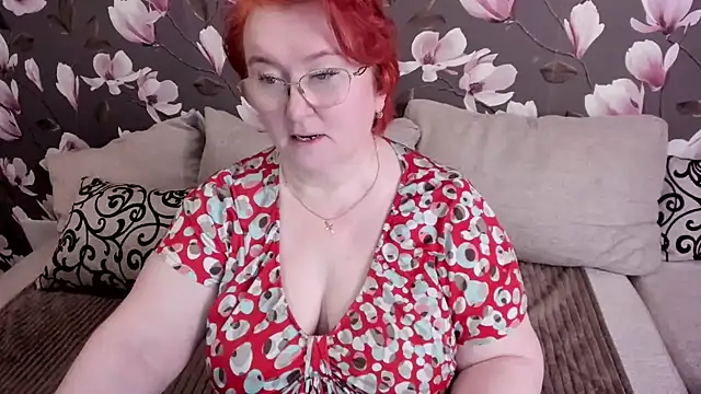 leiamillersonn online show from February 4, 2025, 5:10 am