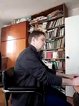 Pokaz2020 online show from April 7, 2026, 1:35 pm