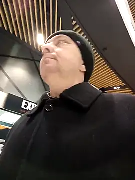 Pokaz2020 online show from December 21, 2025, 12:07 pm