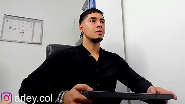 Dimitri Colleman online show from January 3, 2025, 12:33 am