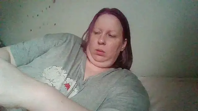 starlight1983 online show from April 15, 2026, 8:42 pm