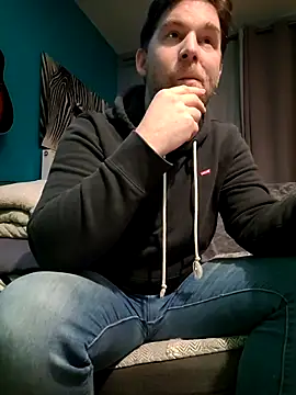 tom sauwer online show from March 3, 2026, 12:17 am