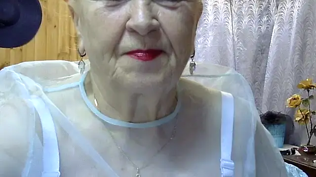 Snapshot of Emma52610 chatting on October 23, 2025, 4:55 am Emma52610 online show from October 23, 2025, 4:55 am