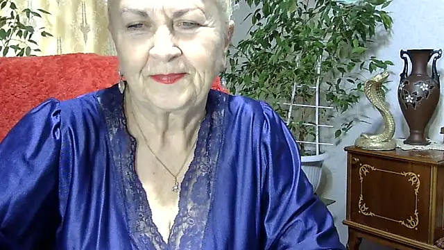 Snapshot of Emma52610 chatting on January 30, 2025, 12:16 pm Emma52610 online show from January 30, 2025, 12:16 pm