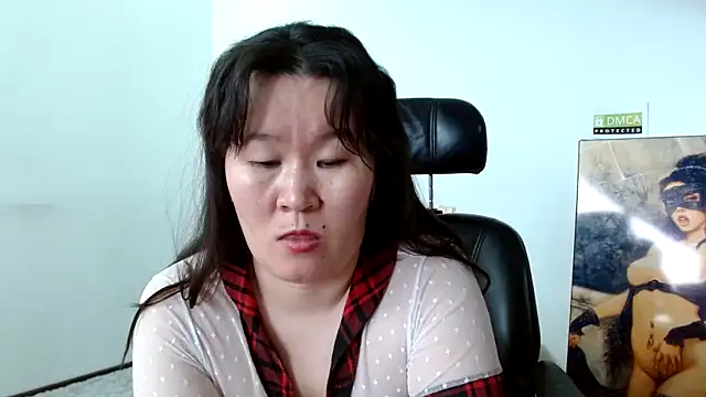 Snapshot of Akira_xx chatting on March 23, 2025, 7:31 am Akira xx online show from March 23, 2025, 7:31 am