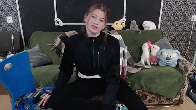 Snapshot of Gr4_soul_ chatting on October 19, 2025, 6:27 am Gr4 soul online show from October 19, 2025, 6:27 am