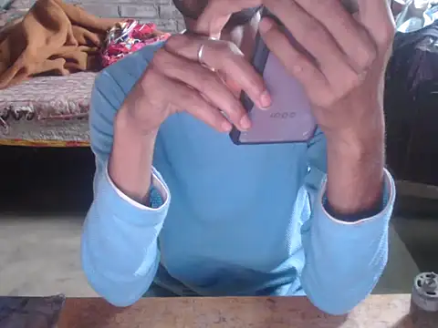 ThethunderPo online show from March 16, 2026, 4:42 am