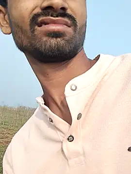 ThethunderPo online show from November 11, 2025, 2:17 am