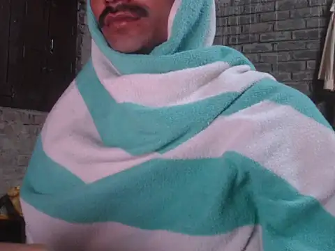 ThethunderPo online show from December 1, 2025, 1:17 am