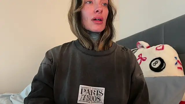 airgeadx online show from April 18, 2026, 8:20 pm