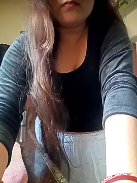 naughtymadam online show from March 28, 2026, 5:41 am