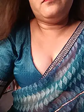 Snapshot of naughtymadam chatting on May 23, 2026, 6:01 am naughtymadam online show from May 23, 2026, 6:01 am