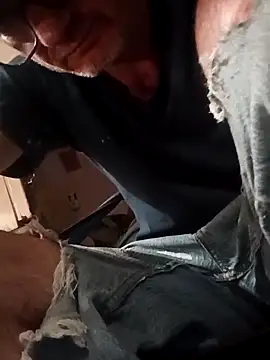 ROBERT0516 online show from September 20, 2025, 1:10 am