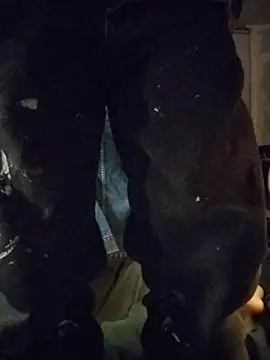 ROBERT0516 online show from November 11, 2025, 3:56 am