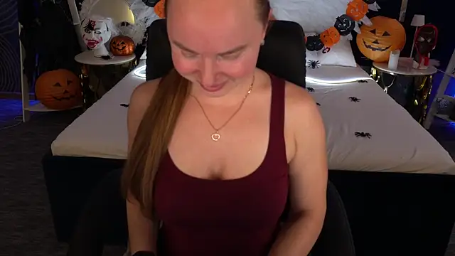 Snapshot of MiaRedFox chatting on November 1, 2025, 1:27 pm MiaRedFox online show from November 1, 2025, 1:27 pm