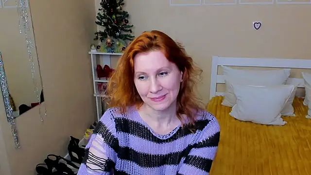 FoxySophia online show from December 19, 2025, 11:51 pm