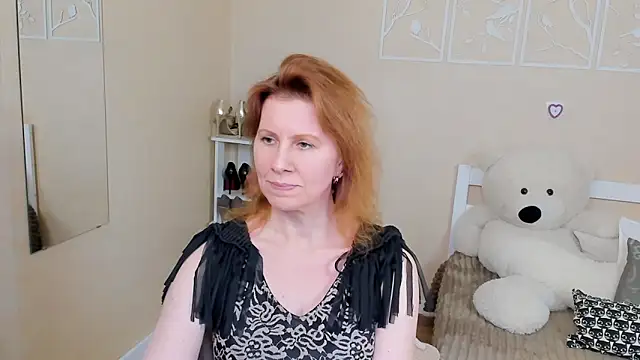 FoxySophia online show from March 8, 2025, 4:23 am
