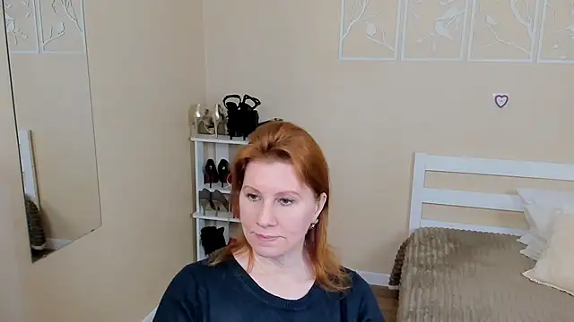 FoxySophia online show from February 17, 2025, 3:00 pm