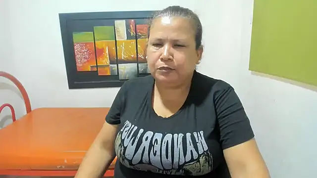 Snapshot of beckyummys chatting on February 21, 2025, 1:22 pm beckyummys online show from February 21, 2025, 1:22 pm